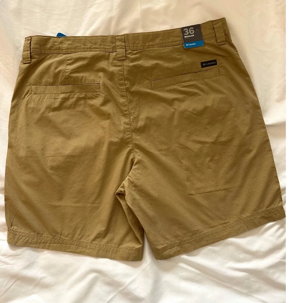 NEW WITH TAGS Columbia Mens Washed Out Shorts Tan Cotton 8 Inch Inseam SIZE 36